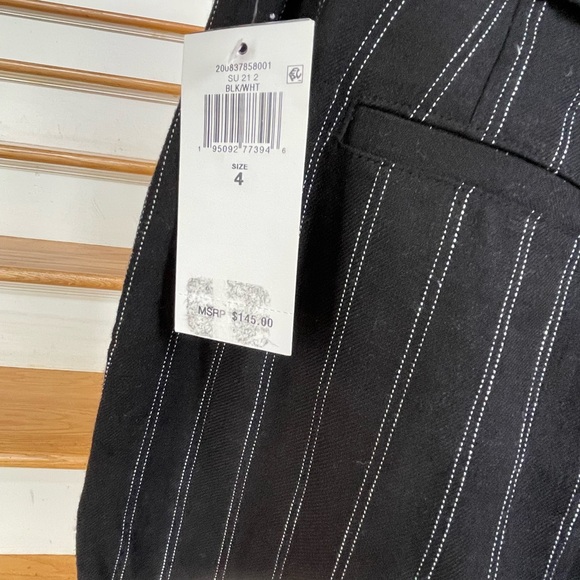 NWT size 4 Cropped Linen Pants - Picture 9 of 9